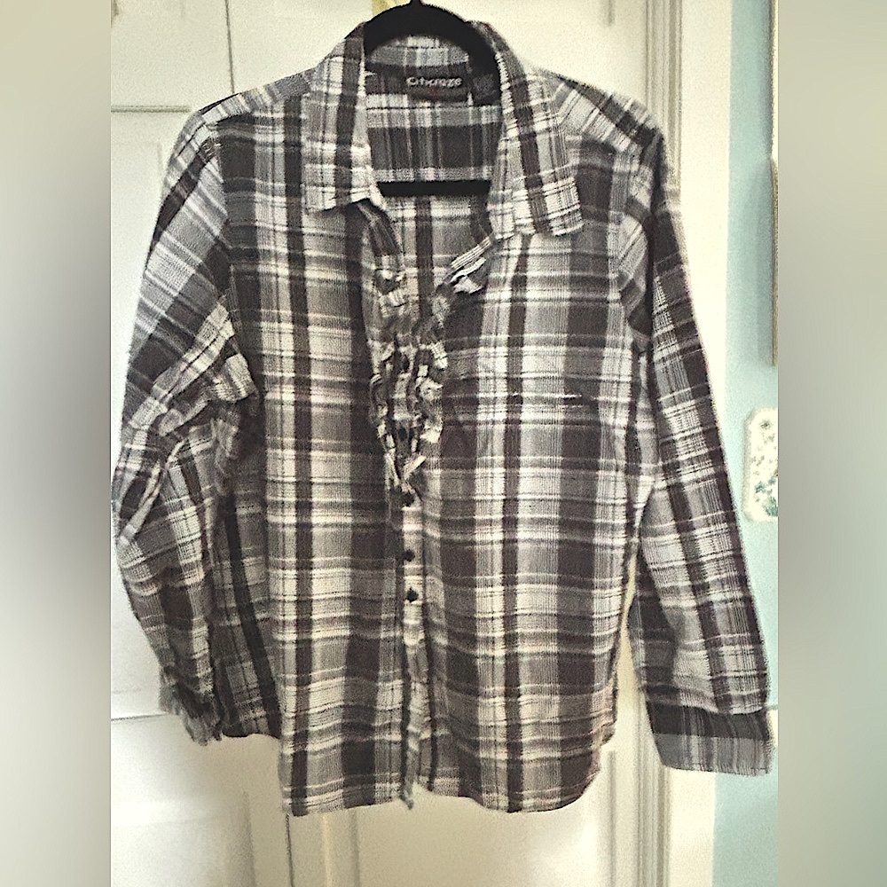 Citicraze Black and White Plaid Button-Up Shirt XL